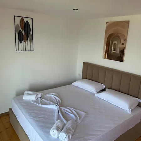 Escape Shiroke Villa *