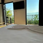 Escape Shiroke