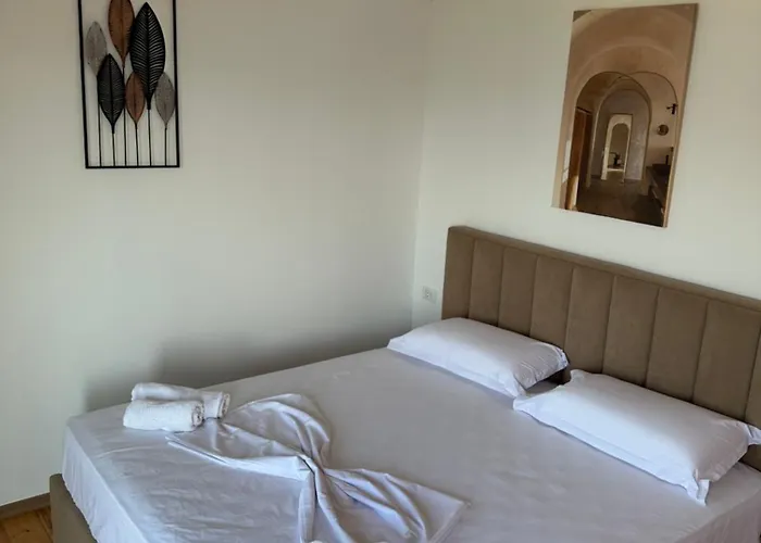 Escape Shiroke 别墅 *